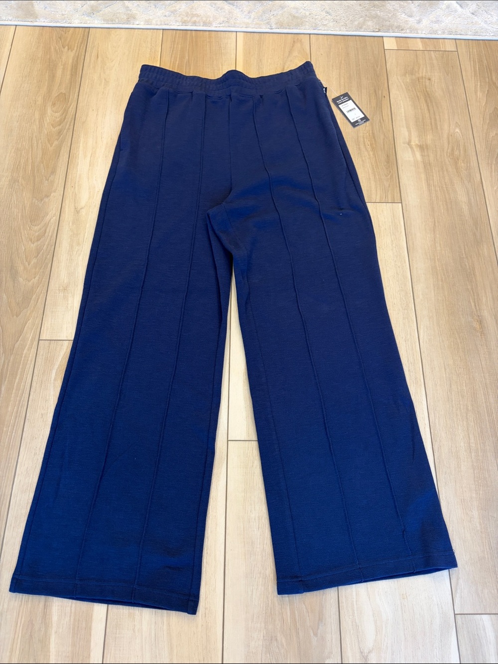 New women’s Navy Wide-Leg Knit Pants